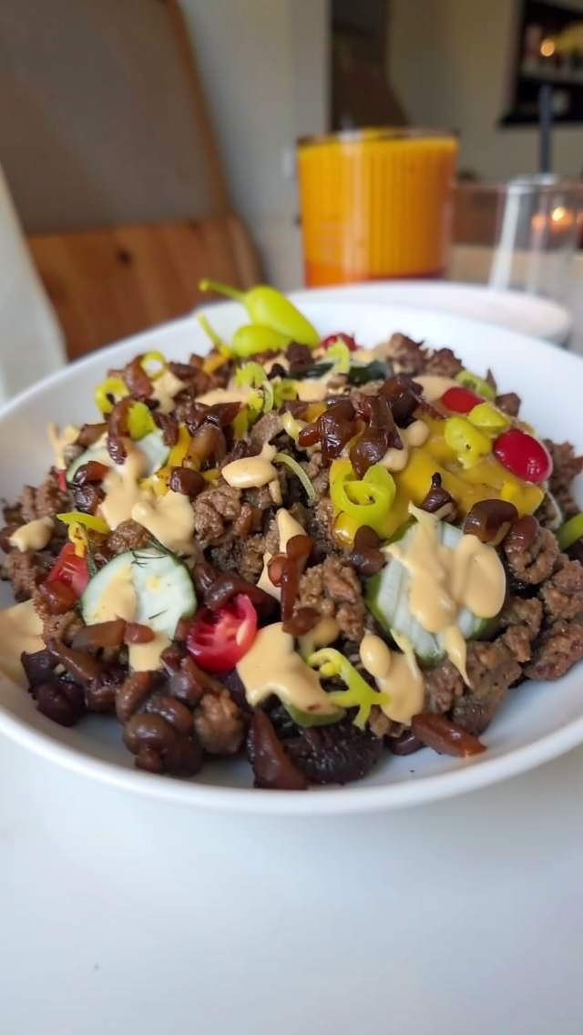 Easy Loaded Burger Bowl Recipe for a Hearty Dinner
